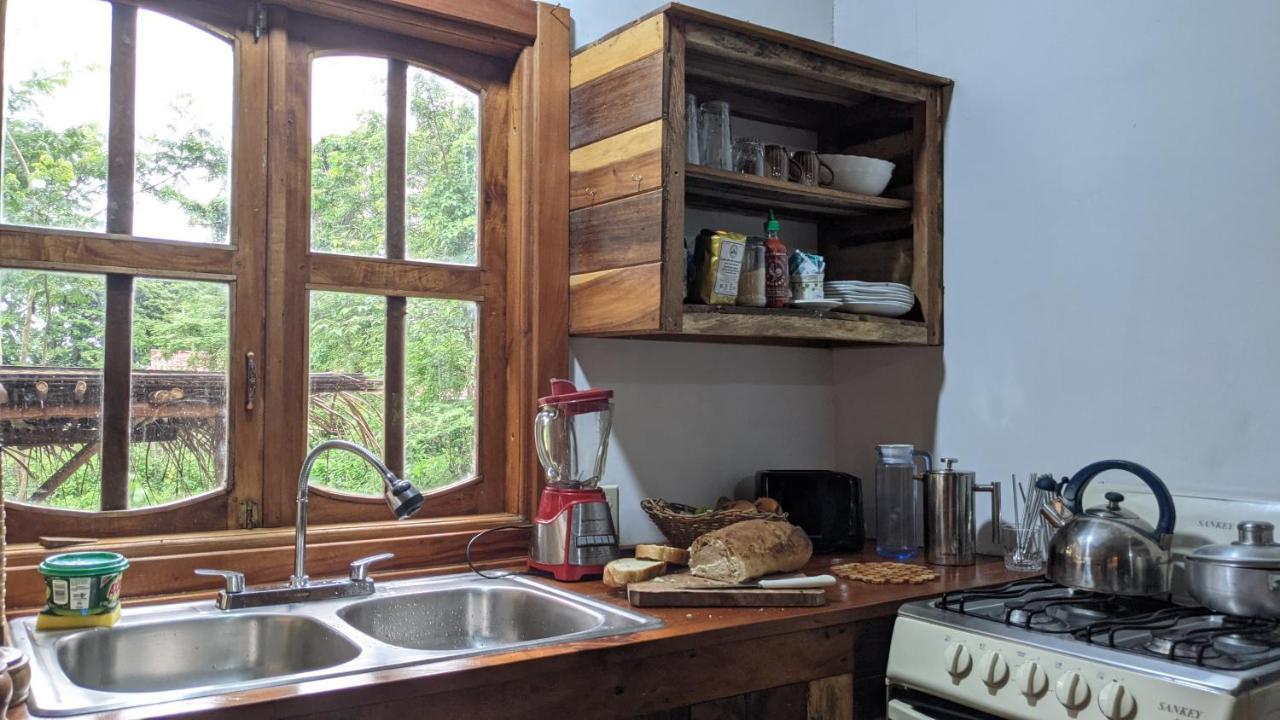 Wood Cabin - Cabana Maderas Balgue Buitenkant foto