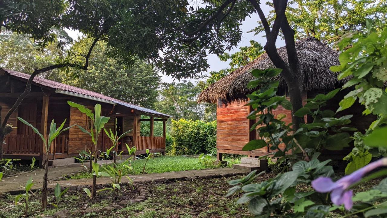 Wood Cabin - Cabana Maderas Balgue Buitenkant foto